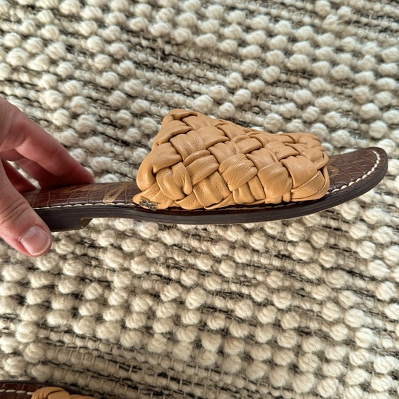 Sam Edelman sandals slip ons! - Picture 3 of 4